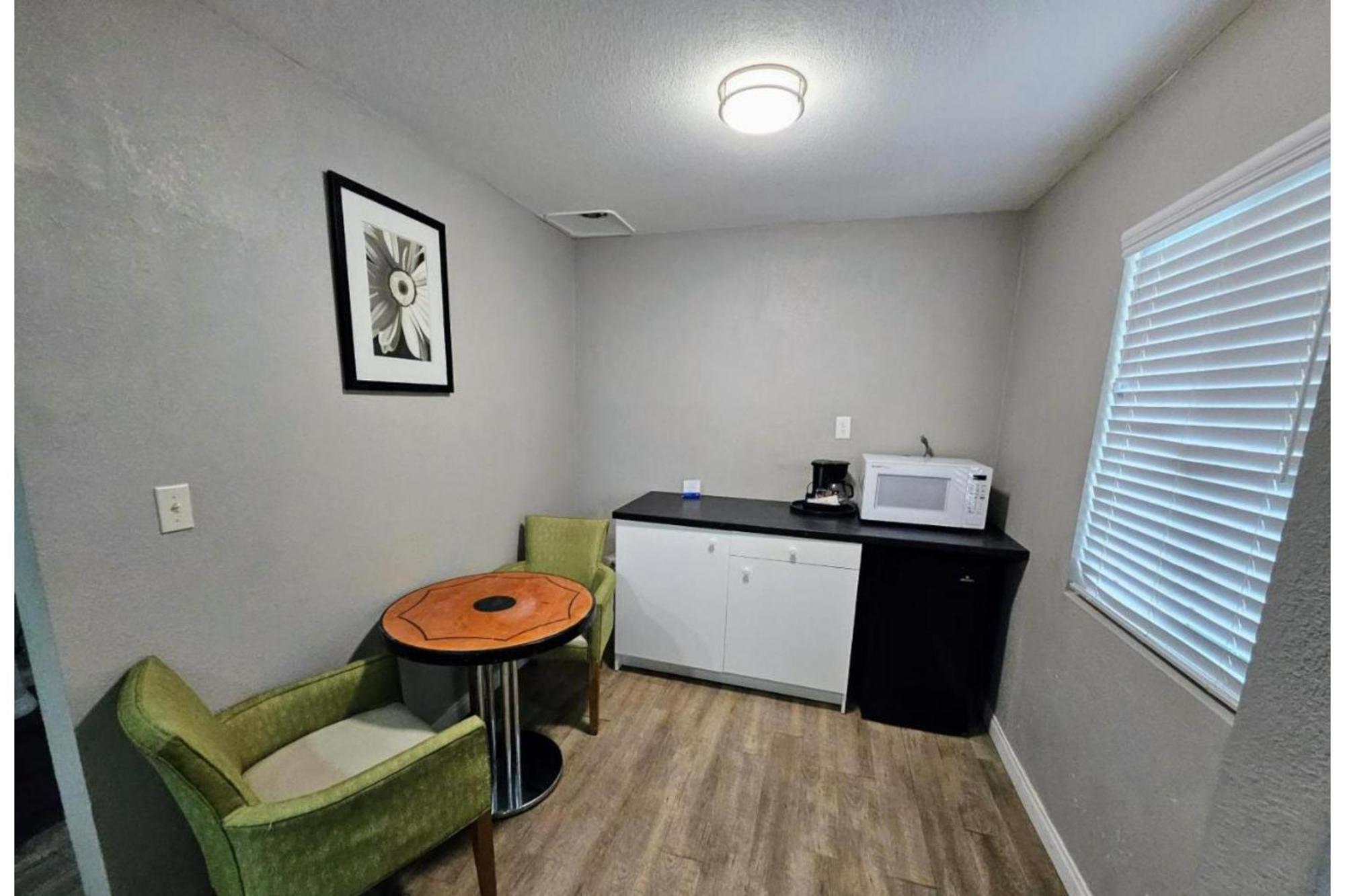 Hotel Ridgecrest An Extended Stay Studio Екстериор снимка