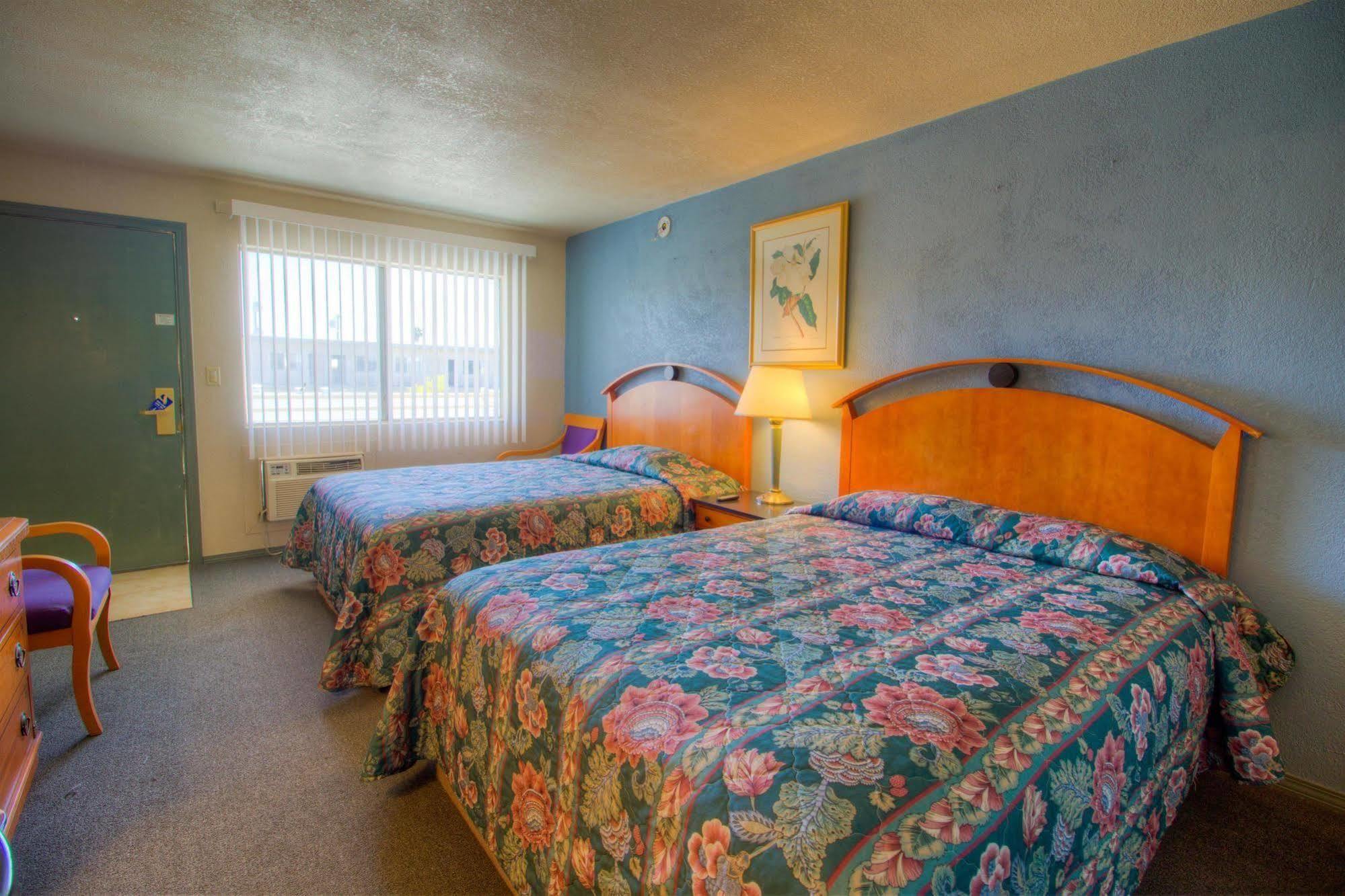 Hotel Ridgecrest An Extended Stay Studio Екстериор снимка